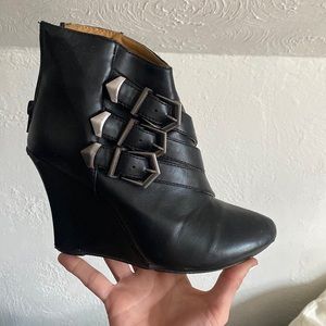 Black Chelsee wedge, pleather with buckle detail. Size 6.5